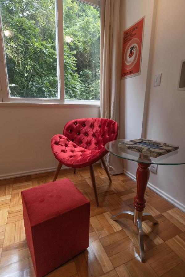 Studio 14 Petropolis  Luaran gambar