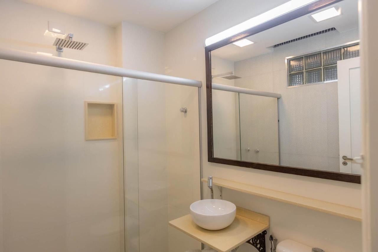 Studio 14 Petropolis  Luaran gambar