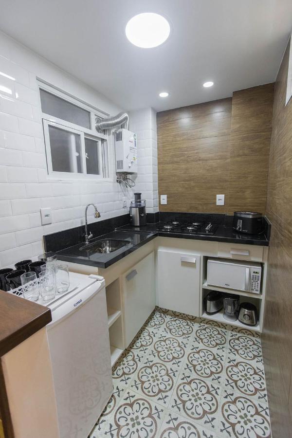 Studio 14 Petropolis  Luaran gambar